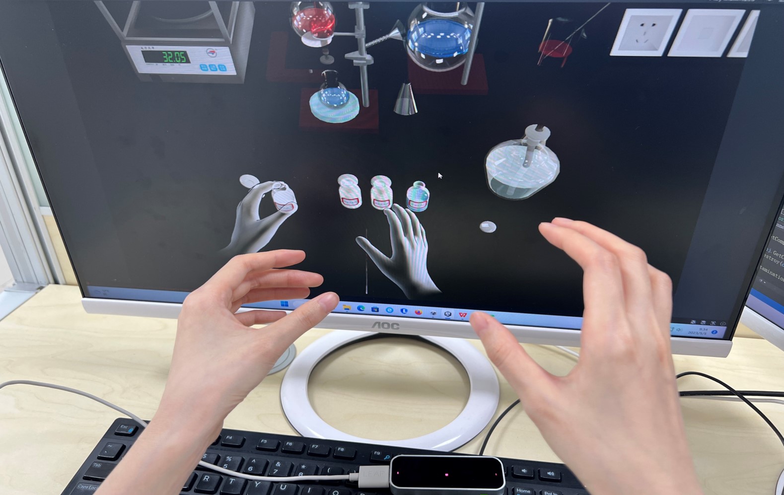 手勢識別操作虛擬仿真化學實驗系統